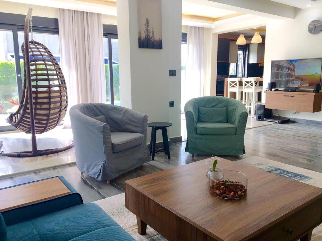 Villa Annabelle Villa *